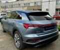 Серый Ауди Q4 e-tron, объемом двигателя 0 л и пробегом 7 тыс. км за 41090 $, фото 2 на Automoto.ua