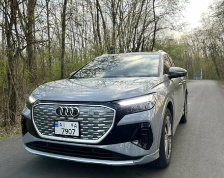 Сірий Ауді Q4 e-tron, об'ємом двигуна 0 л та пробігом 20 тис. км за 28800 $, фото 4 на Automoto.ua