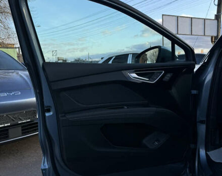 Сірий Ауді Q4 e-tron, об'ємом двигуна 0 л та пробігом 6 тис. км за 29500 $, фото 13 на Automoto.ua