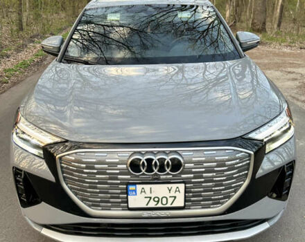 Сірий Ауді Q4 e-tron, об'ємом двигуна 0 л та пробігом 20 тис. км за 28800 $, фото 25 на Automoto.ua
