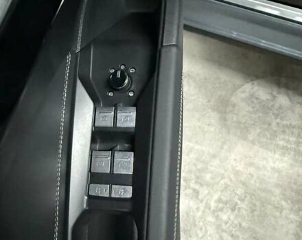 Сірий Ауді Q4 e-tron, об'ємом двигуна 0 л та пробігом 3 тис. км за 30600 $, фото 13 на Automoto.ua