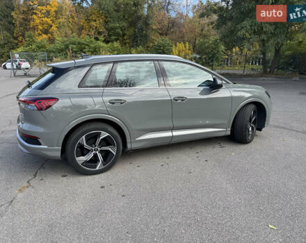 Ауді Q4 e-tron 2024 у Дніпро (Дніпропетровську) на Automoto.ua Сірий Ауді Q4 e-tron, об'ємом двигуна 0 л та пробігом 15 тис. км за 30500 $, фото 6 на Automoto.ua