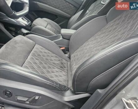 Сірий Ауді Q4 e-tron, об'ємом двигуна 0 л та пробігом 38 тис. км за 38000 $, фото 9 на Automoto.ua