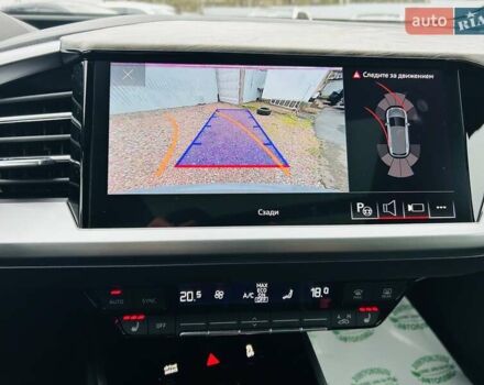 Сірий Ауді Q4 e-tron, об'ємом двигуна 0 л та пробігом 5 тис. км за 39999 $, фото 7 на Automoto.ua