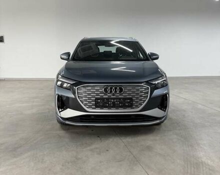 Сірий Ауді Q4 e-tron, об'ємом двигуна 0 л та пробігом 3 тис. км за 30600 $, фото 1 на Automoto.ua