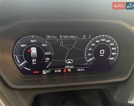 Серый Ауди Q4 e-tron, объемом двигателя 0 л и пробегом 2 тыс. км за 38200 $, фото 9 на Automoto.ua