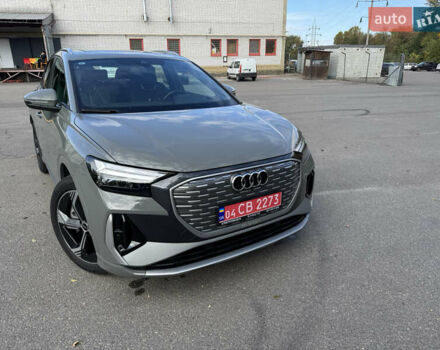 Ауді Q4 e-tron 2024 у Дніпро (Дніпропетровську) на Automoto.ua Сірий Ауді Q4 e-tron, об'ємом двигуна 0 л та пробігом 15 тис. км за 30500 $, фото 8 на Automoto.ua