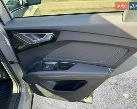 Ауді Q4 e-tron 2024 у Києві на Automoto.ua Сірий Ауді Q4 e-tron, об'ємом двигуна 0 л та пробігом 3 тис. км за 31500 $, фото 5 на Automoto.ua