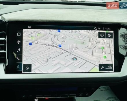 Сірий Ауді Q4 e-tron, об'ємом двигуна 0 л та пробігом 5 тис. км за 39999 $, фото 30 на Automoto.ua