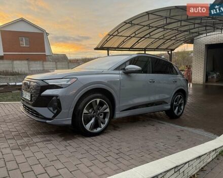 Серый Ауди Q4 e-tron, объемом двигателя 0 л и пробегом 2 тыс. км за 38200 $, фото 14 на Automoto.ua