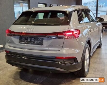 Сірий Ауді Q4 e-tron, об'ємом двигуна 0 л та пробігом 0 тис. км за 35700 $, фото 8 на Automoto.ua