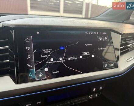 Серый Ауди Q4 e-tron, объемом двигателя 0 л и пробегом 2 тыс. км за 38200 $, фото 10 на Automoto.ua