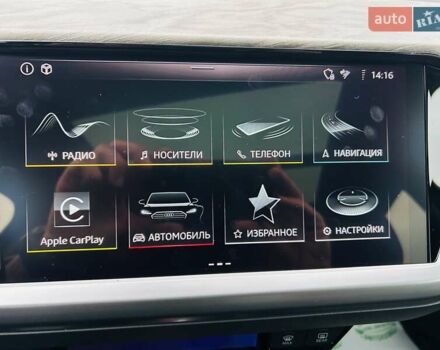 Сірий Ауді Q4 e-tron, об'ємом двигуна 0 л та пробігом 5 тис. км за 39999 $, фото 29 на Automoto.ua