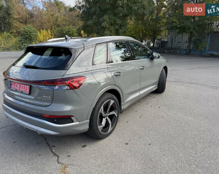 Ауді Q4 e-tron 2024 у Дніпро (Дніпропетровську) на Automoto.ua Сірий Ауді Q4 e-tron, об'ємом двигуна 0 л та пробігом 15 тис. км за 30500 $, фото 5 на Automoto.ua