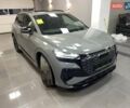 Серый Ауди Q4 e-tron, объемом двигателя 0 л и пробегом 1 тыс. км за 39899 $, фото 2 на Automoto.ua