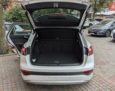 Ауді Q4 e-tron 2025 у Києві на Automoto.ua Сірий Ауді Q4 e-tron, об'ємом двигуна 0 л та пробігом 1 тис. км за 32000 $, фото 3 на Automoto.ua