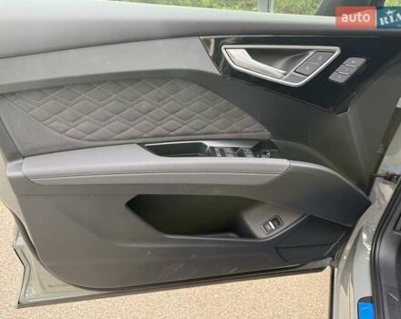 Ауди Q4 e-tron 2025 в Киеве на Automoto.ua Серый Ауди Q4 e-tron, объемом двигателя 0 л и пробегом 1 тыс. км за 42500 $, фото 22 на Automoto.ua