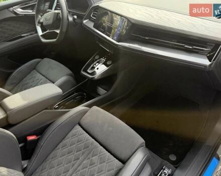 Сірий Ауді Q4 e-tron, об'ємом двигуна 0 л та пробігом 5 тис. км за 45500 $, фото 9 на Automoto.ua