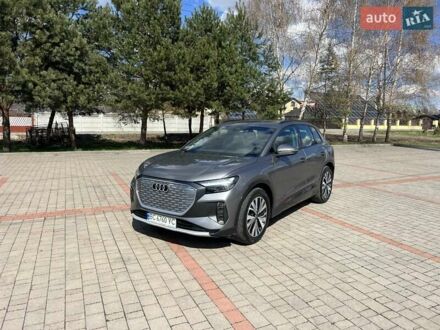 Ауди Q4 e-tron 2022 в Львове на Automoto.ua Серый Ауди Q4 e-tron, объемом двигателя 0 л и пробегом 27 тыс. км за 28499 $, фото 1 на Automoto.ua