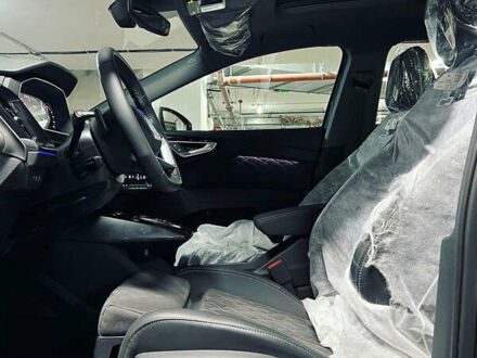 Ауди Q4 e-tron 2023 в Киеве на Automoto.ua Серый Ауди Q4 e-tron, объемом двигателя 0 л и пробегом 1 тыс. км за 40000 $, фото 1 на Automoto.ua