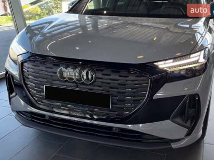 Ауді Q4 e-tron 2024 у Києві на Automoto.ua Сірий Ауді Q4 e-tron, об'ємом двигуна 0 л та пробігом 1 тис. км за 35200 $, фото 1 на Automoto.ua