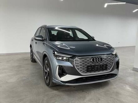 Сірий Ауді Q4 e-tron, об'ємом двигуна 0 л та пробігом 3 тис. км за 30600 $, фото 1 на Automoto.ua