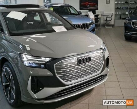 купить новое авто Ауди Q4 e-tron 2024 года от официального дилера VinAVto Ауди фото