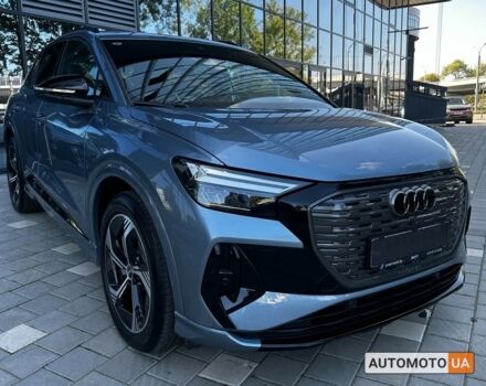 купить новое авто Ауди Q4 e-tron 2024 года от официального дилера VinAVto Ауди фото