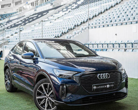 Синій Ауді Q4 e-tron, об'ємом двигуна 0 л та пробігом 47 тис. км за 26400 $, фото 56 на Automoto.ua