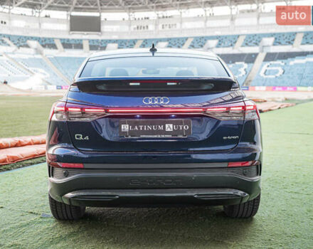 Синій Ауді Q4 e-tron, об'ємом двигуна 0 л та пробігом 47 тис. км за 26400 $, фото 4 на Automoto.ua