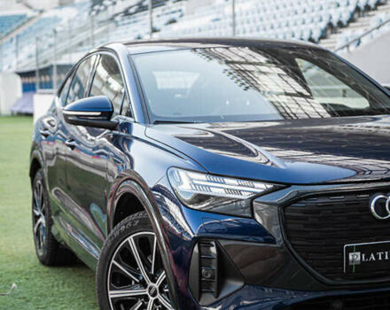 Синій Ауді Q4 e-tron, об'ємом двигуна 0 л та пробігом 47 тис. км за 26400 $, фото 57 на Automoto.ua