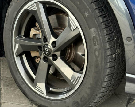 Синий Ауди Q4 e-tron, объемом двигателя 0 л и пробегом 86 тыс. км за 26500 $, фото 3 на Automoto.ua