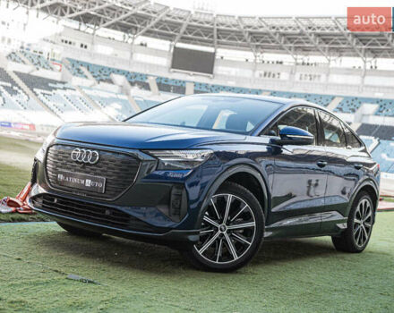 Синій Ауді Q4 e-tron, об'ємом двигуна 0 л та пробігом 47 тис. км за 26400 $, фото 7 на Automoto.ua