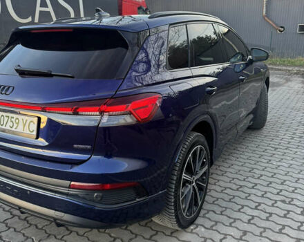 Синий Ауди Q4 e-tron, объемом двигателя 0 л и пробегом 76 тыс. км за 26800 $, фото 3 на Automoto.ua
