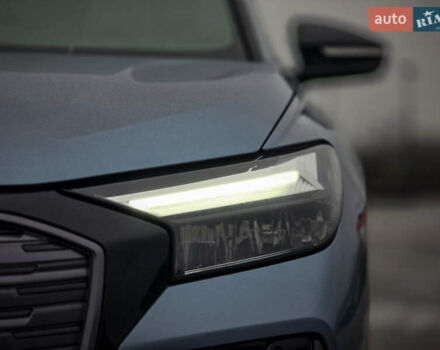Синій Ауді Q4 e-tron, об'ємом двигуна 0 л та пробігом 59 тис. км за 26590 $, фото 8 на Automoto.ua