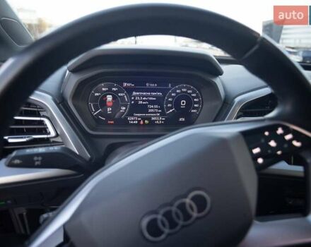 Синій Ауді Q4 e-tron, об'ємом двигуна 0 л та пробігом 63 тис. км за 43000 $, фото 3 на Automoto.ua