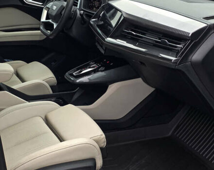 Синій Ауді Q4 e-tron, об'ємом двигуна 0 л та пробігом 59 тис. км за 26590 $, фото 15 на Automoto.ua