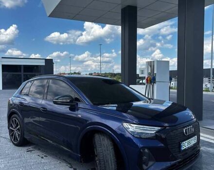 Синій Ауді Q4 e-tron, об'ємом двигуна 0 л та пробігом 124 тис. км за 27500 $, фото 4 на Automoto.ua