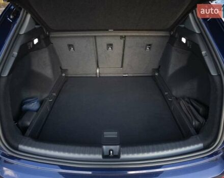 Синій Ауді Q4 e-tron, об'ємом двигуна 0 л та пробігом 63 тис. км за 43000 $, фото 6 на Automoto.ua