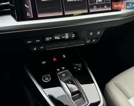 Синій Ауді Q4 e-tron, об'ємом двигуна 0 л та пробігом 38 тис. км за 33900 $, фото 13 на Automoto.ua