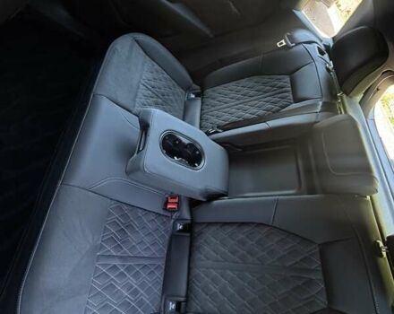 Синий Ауди Q4 e-tron, объемом двигателя 0 л и пробегом 5 тыс. км за 36500 $, фото 5 на Automoto.ua