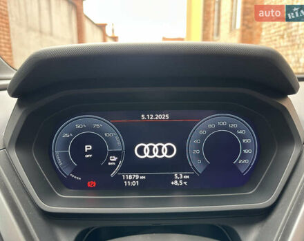 Синий Ауди Q4 e-tron, объемом двигателя 0 л и пробегом 12 тыс. км за 32000 $, фото 50 на Automoto.ua