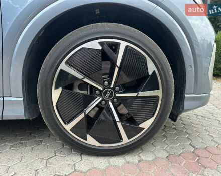 Синий Ауди Q4 e-tron, объемом двигателя 0 л и пробегом 17 тыс. км за 34900 $, фото 12 на Automoto.ua