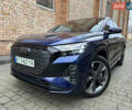 Синий Ауди Q4 e-tron, объемом двигателя 0 л и пробегом 12 тыс. км за 32000 $, фото 1 на Automoto.ua