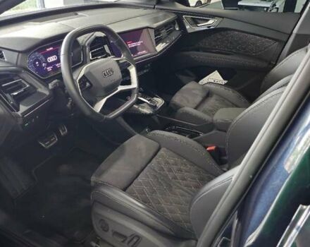 Синий Ауди Q4 e-tron, объемом двигателя 0 л и пробегом 18 тыс. км за 33700 $, фото 8 на Automoto.ua