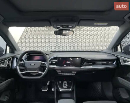 Синій Ауді Q4 e-tron, об'ємом двигуна 0 л та пробігом 10 тис. км за 26500 $, фото 4 на Automoto.ua