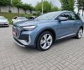 Синий Ауди Q4 e-tron, объемом двигателя 0 л и пробегом 77 тыс. км за 27999 $, фото 1 на Automoto.ua