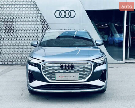Синий Ауди Q4 e-tron, объемом двигателя 0 л и пробегом 6 тыс. км за 27500 $, фото 2 на Automoto.ua