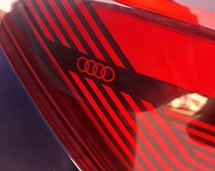 Синий Ауди Q4 e-tron, объемом двигателя 0 л и пробегом 10 тыс. км за 36000 $, фото 23 на Automoto.ua
