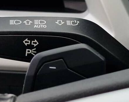 Синий Ауди Q4 e-tron, объемом двигателя 0 л и пробегом 77 тыс. км за 27999 $, фото 99 на Automoto.ua